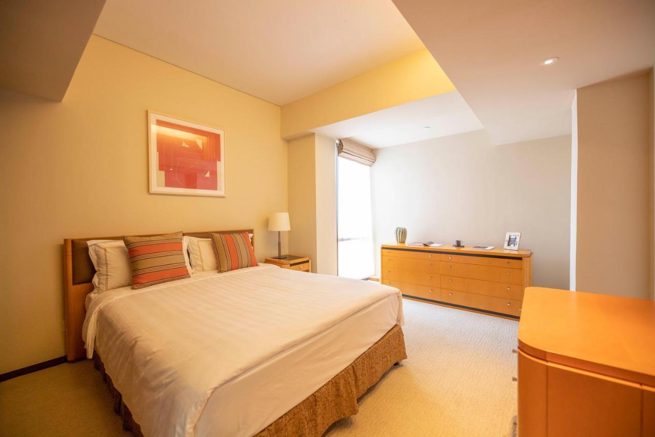 Shanghai Centre Serviced Apartment Luaran gambar